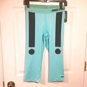 Nike Pro Dri-Fit Capris